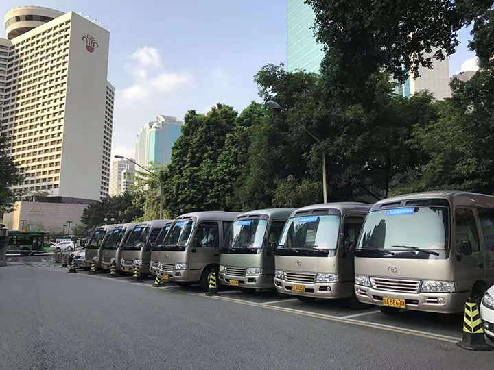 23座中巴車活動(dòng)車隊(duì)